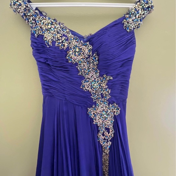 Mac Duggal Prom/Pageant Blue Dress - Picture 2 of 4